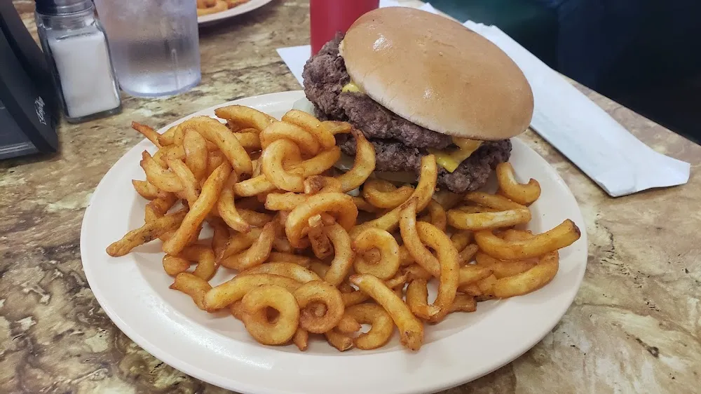 Cheeseburger and Fries